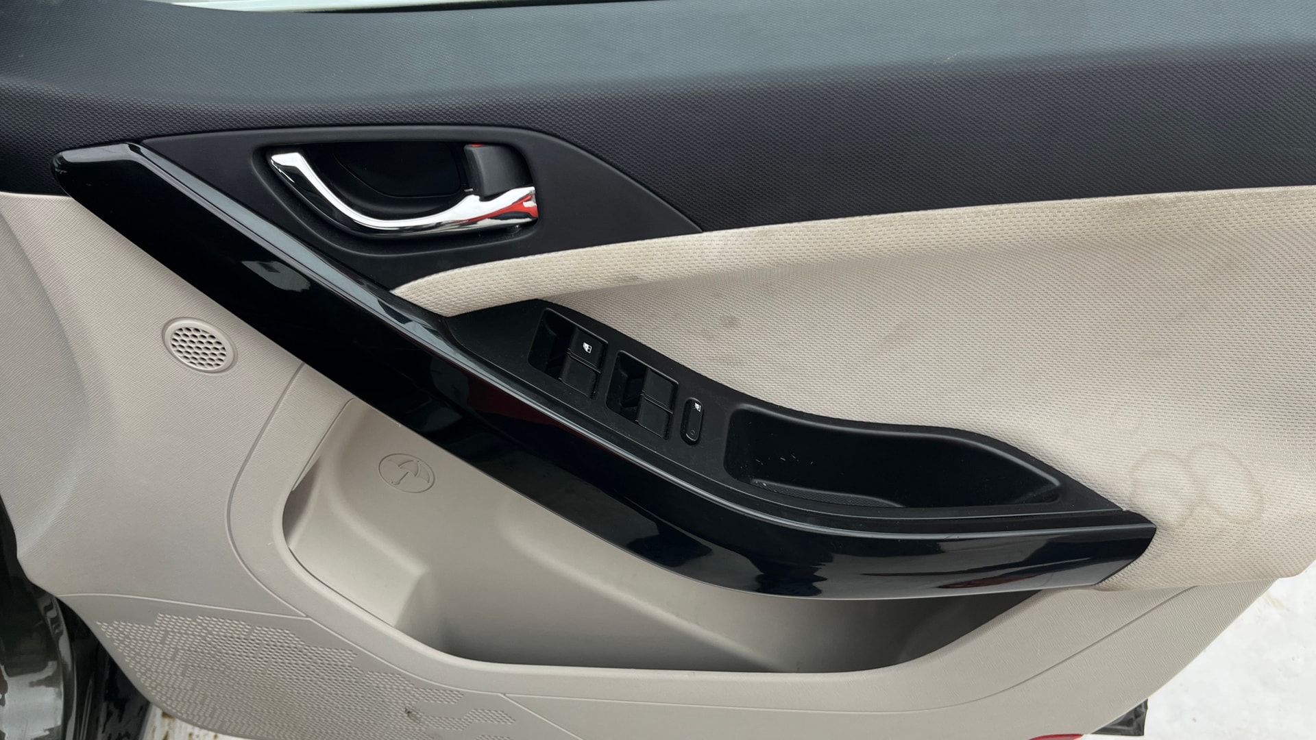 View 2021 Tata Nexon Revotron XE Image 40 Used 2021 Tata Nexon Revotron XE Image 40