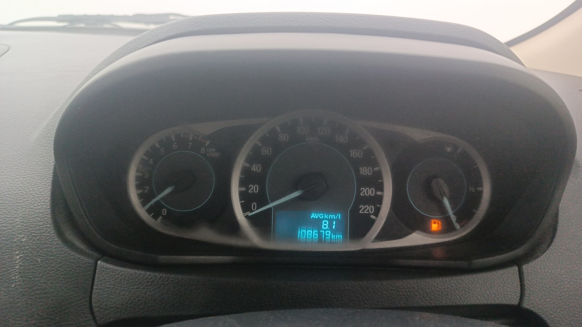 View 2015 Ford Figo Aspire 1.2P Ambiente MT BS IV Image 33 Used 2015 Ford Figo Aspire 1.2P Ambiente MT BS IV Image 33
