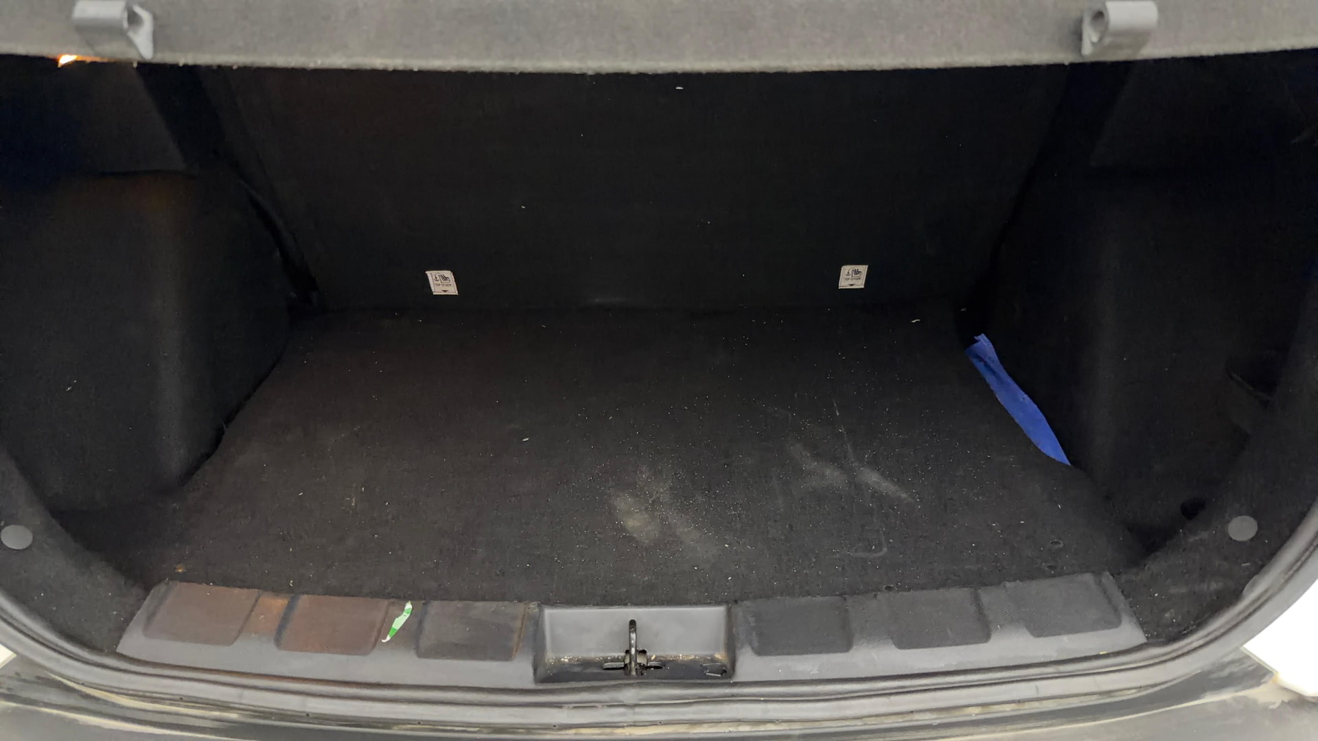View 2022 Tata Nexon Revotron XE Image 6 Used 2022 Tata Nexon Revotron XE Image 6