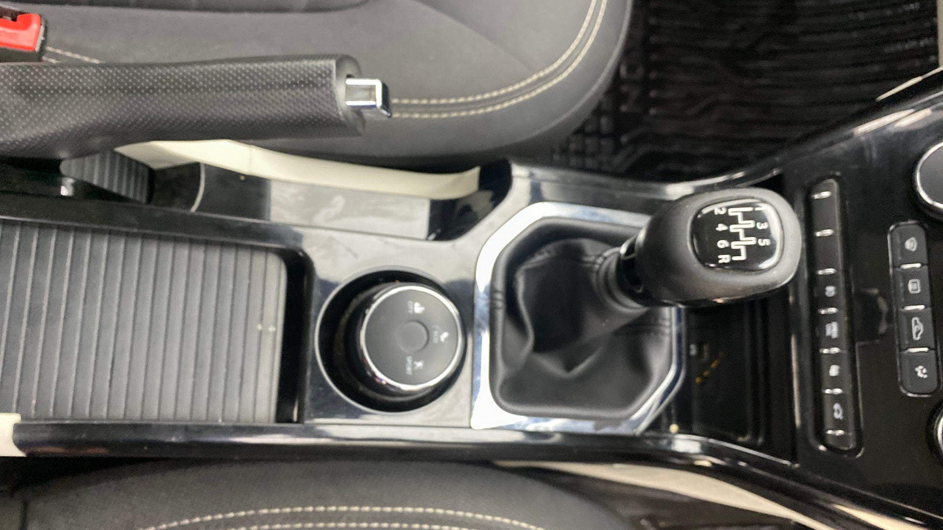 View 2021 Tata Nexon Revotron XE Image 43 Used 2021 Tata Nexon Revotron XE Image 43