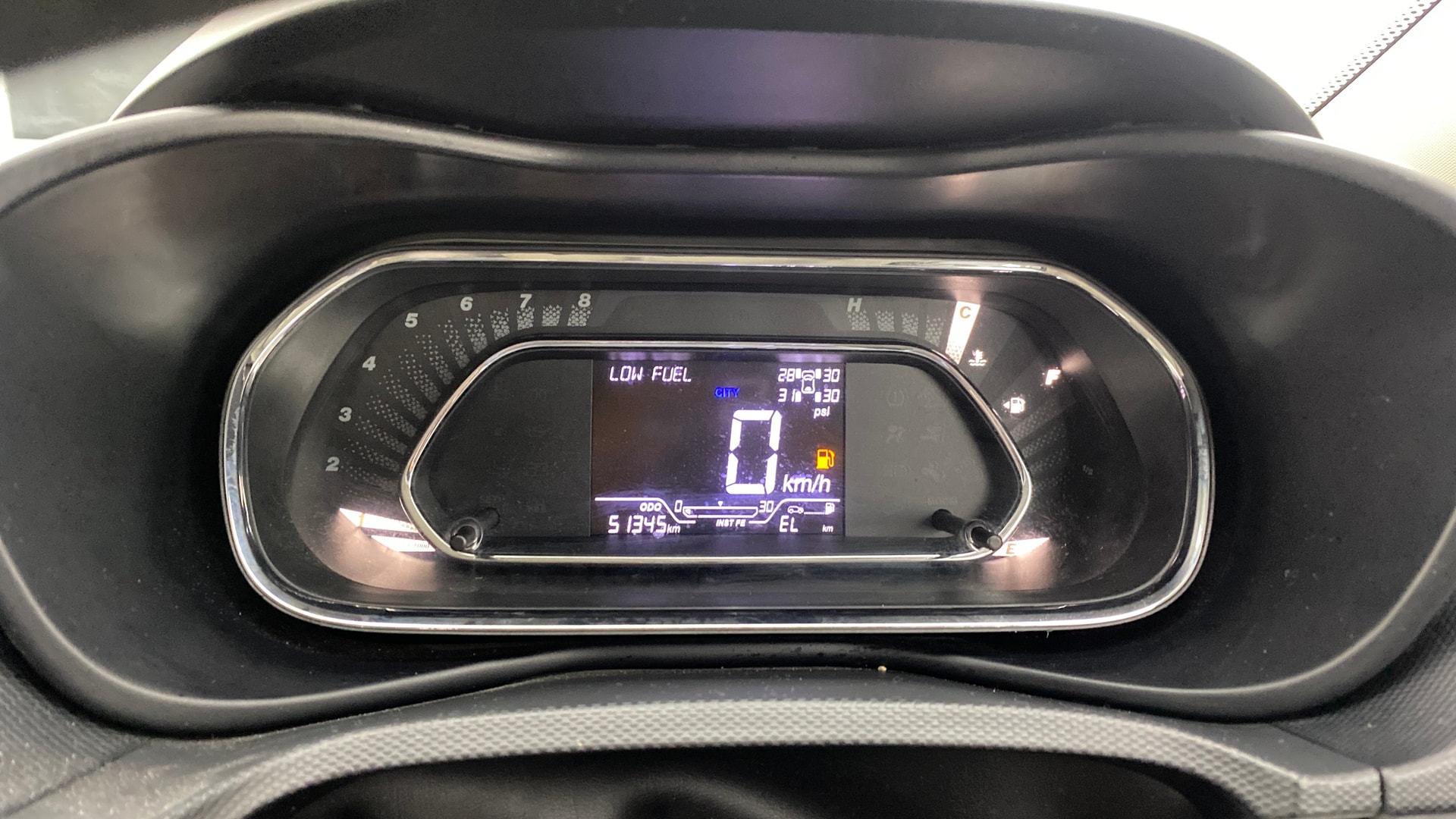 View 2021 Tata Nexon Revotron XE Image 21 Used 2021 Tata Nexon Revotron XE Image 21