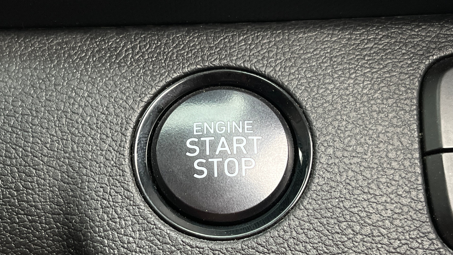 View 2019 Hyundai Venue SX (O) 1.0 Petrol Image 41 Used 2019 Hyundai Venue SX (O) 1.0 Petrol Image 41