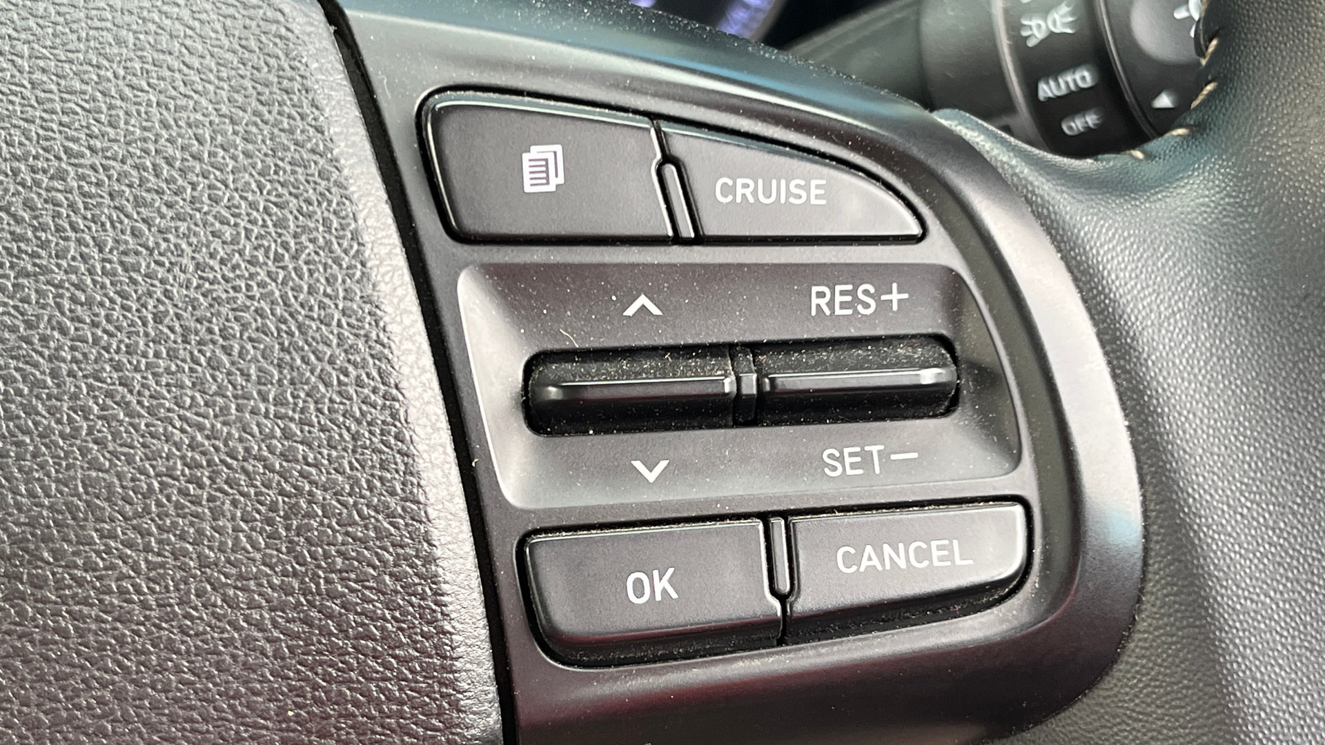 View 2019 Hyundai Venue SX (O) 1.0 Petrol Image 3 Used 2019 Hyundai Venue SX (O) 1.0 Petrol Image 3