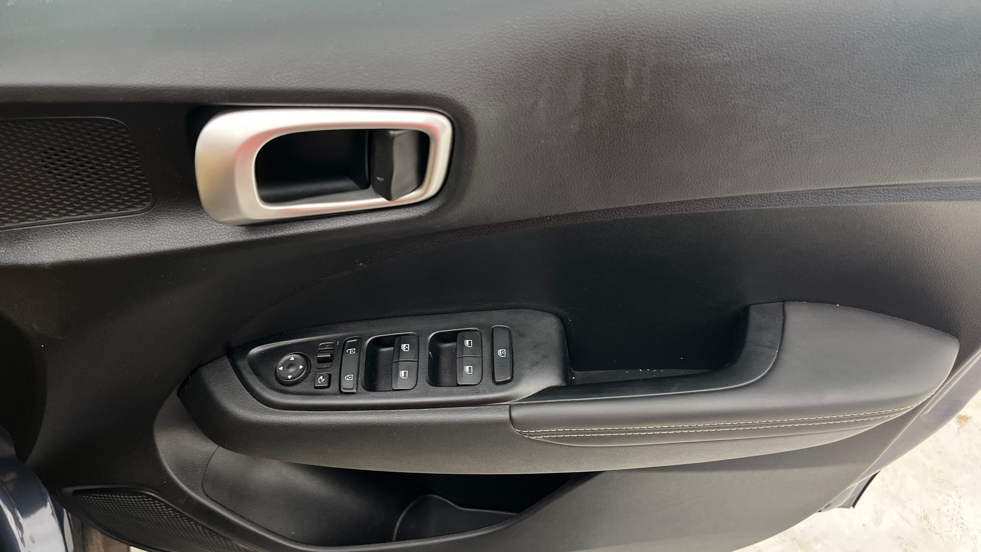 View 2019 Hyundai Venue SX (O) 1.0 Petrol Image 40 Used 2019 Hyundai Venue SX (O) 1.0 Petrol Image 40