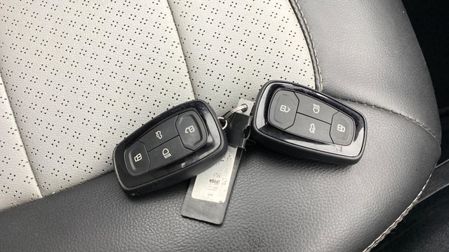 View Tata Tiago NRG Image 27 Used Tata Tiago NRG Image 27