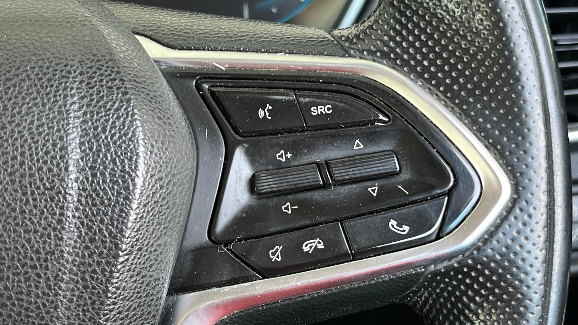 View 2020 MG Hector Sharp Hybrid BS IV Image 3 Used 2020 MG Hector Sharp Hybrid BS IV Image 3