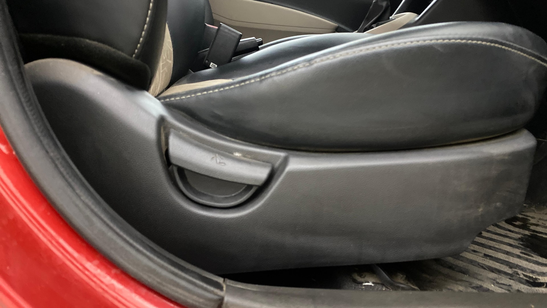 View 2019 Hyundai Grand i10 1.2 Magna Petrol AT Image 18 Used 2019 Hyundai Grand i10 1.2 Magna Petrol AT Image 18