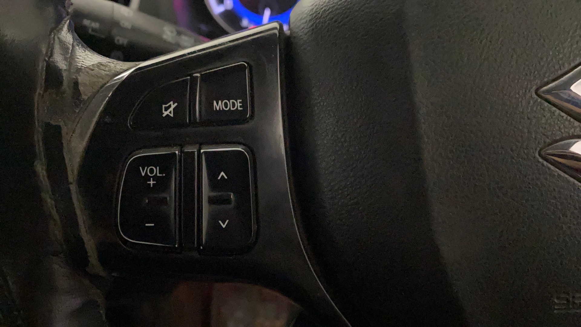 View 2019 Maruti Suzuki 1000 Base Variant Image 3 Used 2019 Maruti Suzuki 1000 Base Variant Image 3
