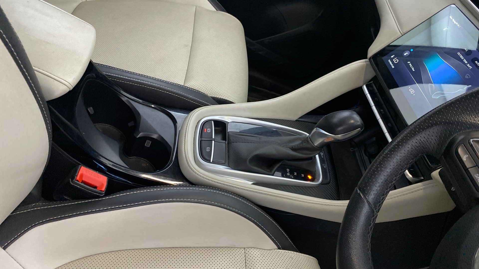 View 2023 MG Astor Sharp 1.5 CVT Image 40 Used 2023 MG Astor Sharp 1.5 CVT Image 40