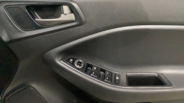 View Hyundai i20 Active Image 35 Used Hyundai i20 Active Image 35