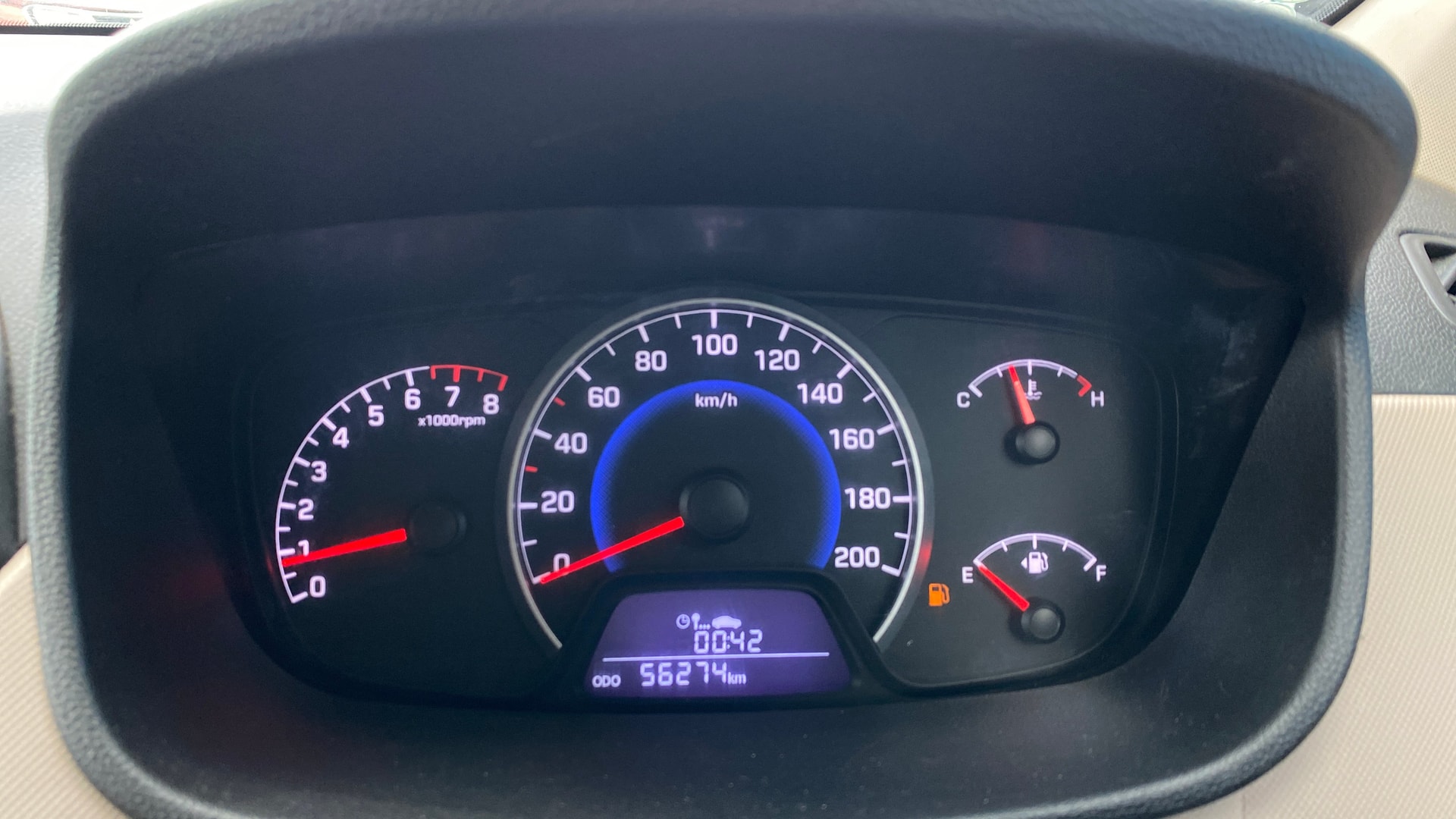 View 2016 Hyundai Grand i10 Sportz 1.2 Kappa Image 33 Used 2016 Hyundai Grand i10 Sportz 1.2 Kappa Image 33