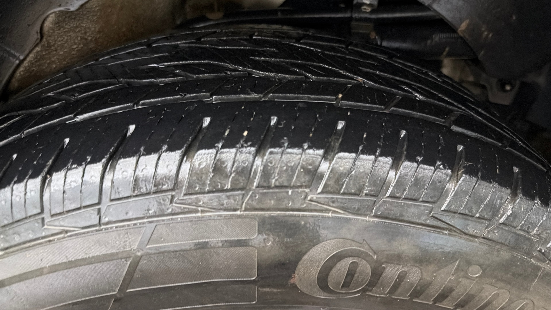 View 2018 Mahindra XUV500 W4 BS4 1.99 litre Image 21 Used 2018 Mahindra XUV500 W4 BS4 1.99 litre Image 21