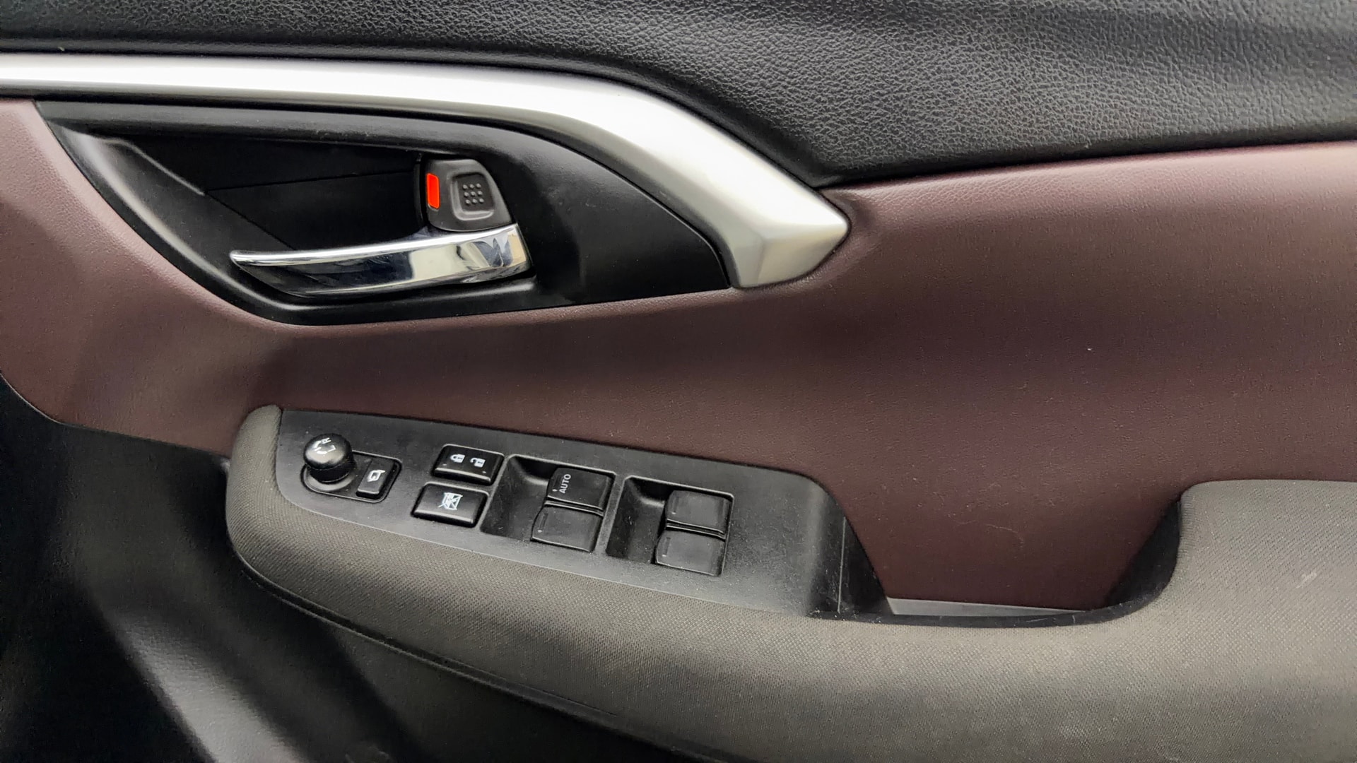 View 2024 Maruti Suzuki 1000 Base Variant Image 33 Used 2024 Maruti Suzuki 1000 Base Variant Image 33