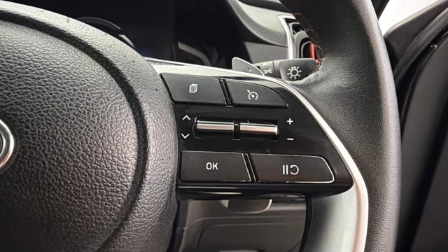 View Hyundai Creta Image 3 Used Hyundai Creta Image 3