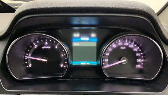 View Tata Hexa Image 22 Used Tata Hexa Image 22