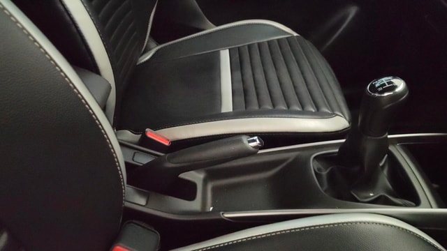 View Maruti Suzuki 1000 Image 37 Used Maruti Suzuki 1000 Image 37