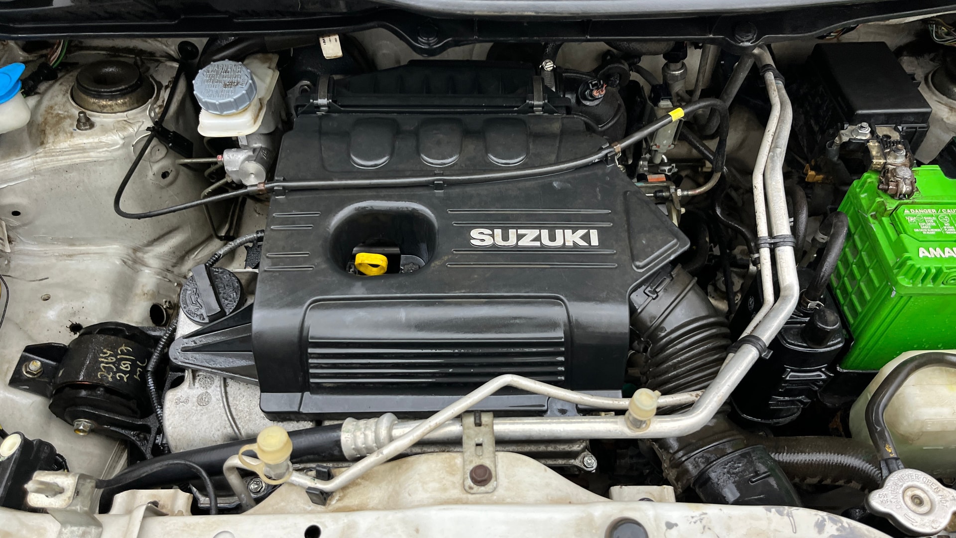 Used 2013 Maruti Suzuki Stingray Used 2013 Maruti Suzuki Stingray