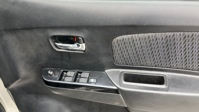 View Maruti Suzuki Stingray Image 32 Used Maruti Suzuki Stingray Image 32