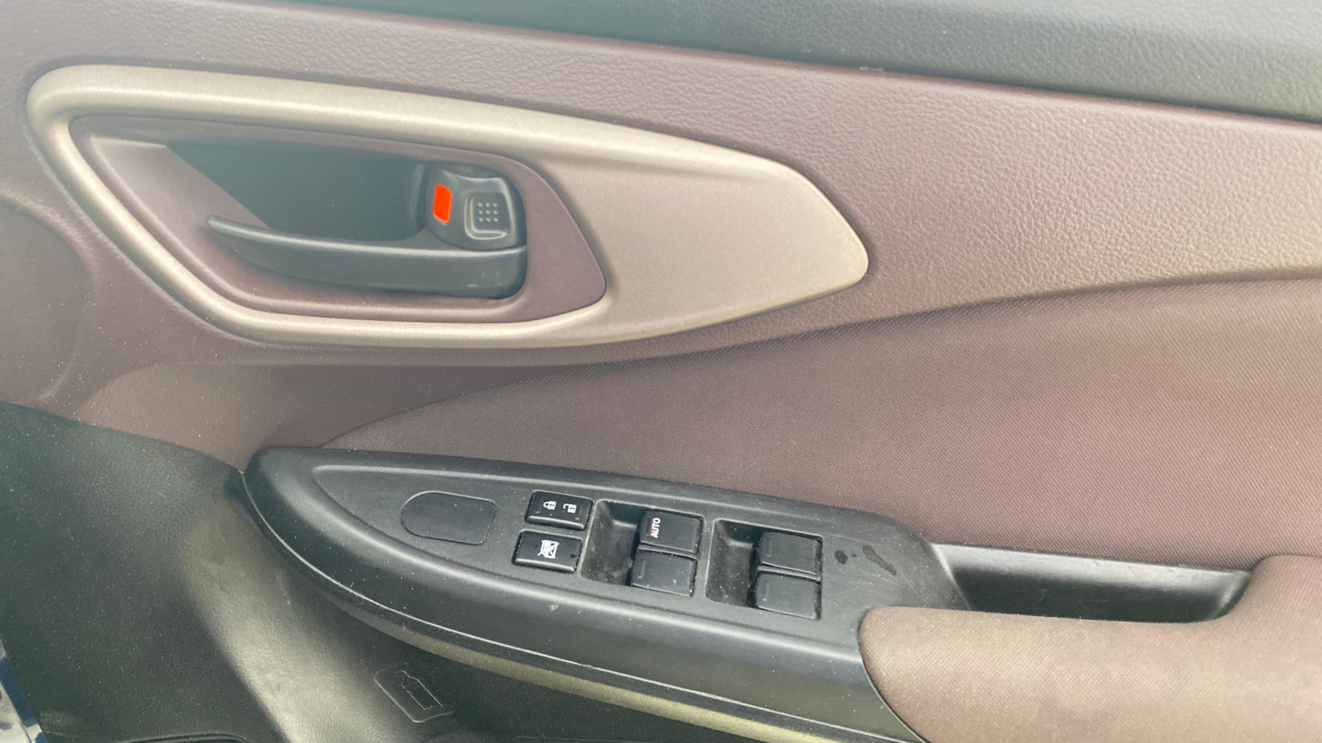 View 2023 Maruti Suzuki 1000 Base Variant Image 33 Used 2023 Maruti Suzuki 1000 Base Variant Image 33