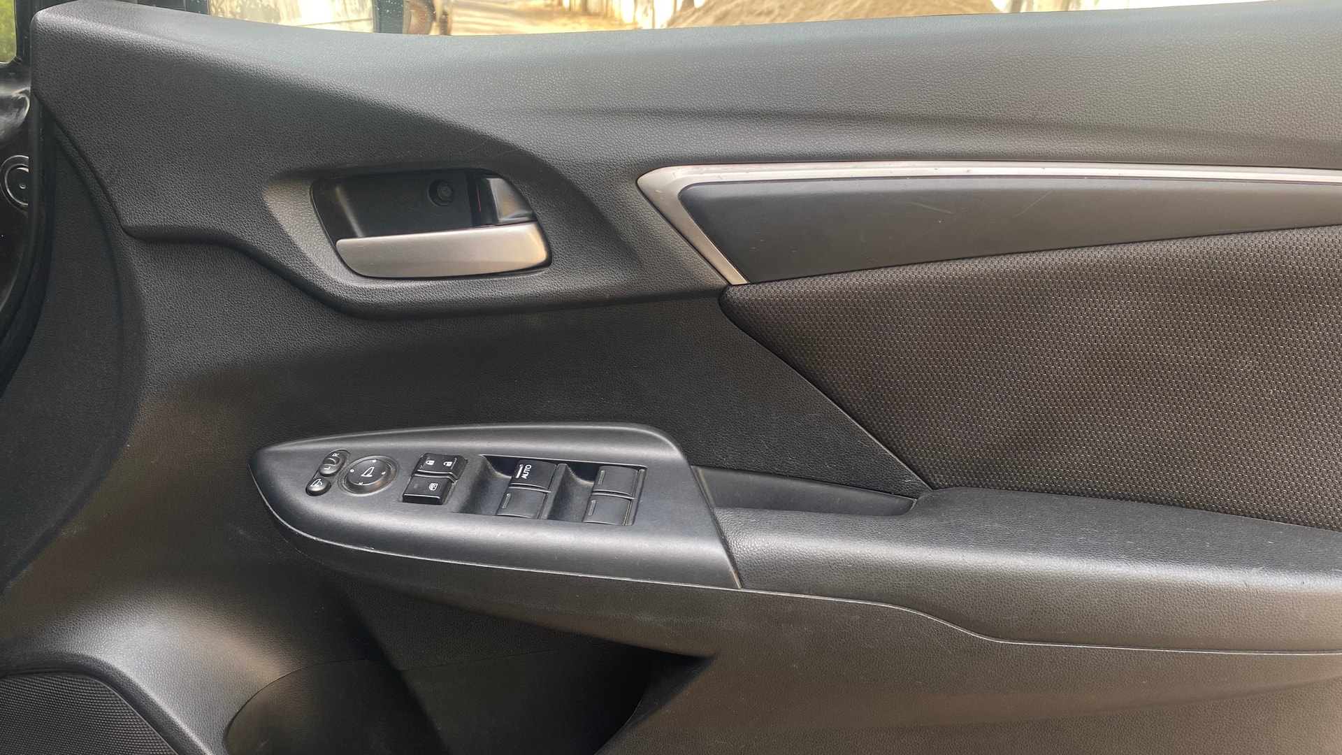 View 2020 Honda WR-V S MT Diesel Edge Edition Image 35 Used 2020 Honda WR-V S MT Diesel Edge Edition Image 35