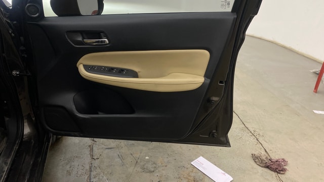 View Honda City ZX Image 35 Used Honda City ZX Image 35