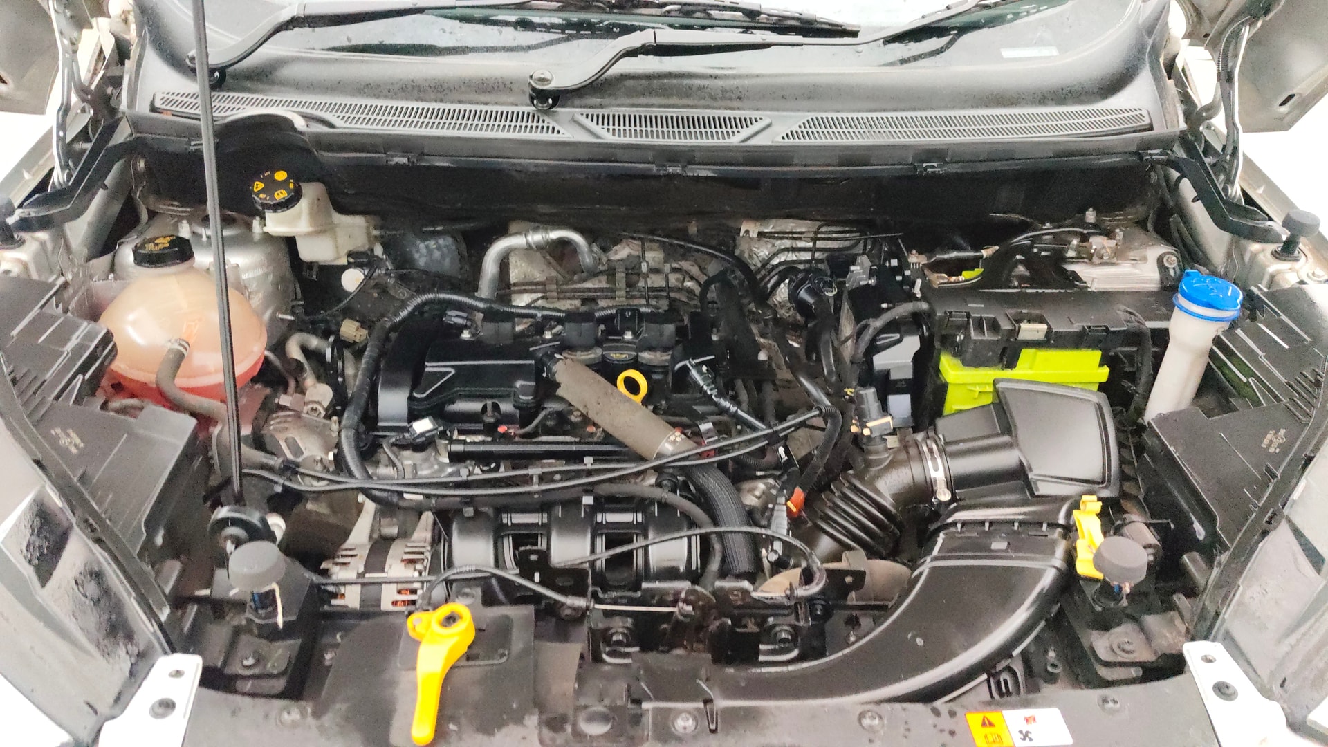 View 2018 Ford EcoSport 1.5 TDCi Diesel Ambiente BS IV Image 42 Used 2018 Ford EcoSport 1.5 TDCi Diesel Ambiente BS IV Image 42