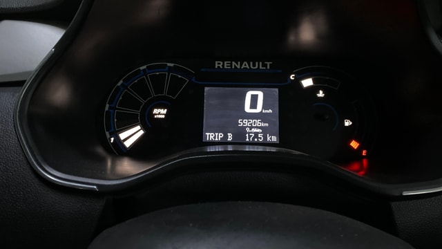 View Renault Triber Image 21 Used Renault Triber Image 21