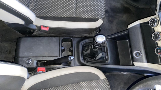 View Renault Triber Image 42 Used Renault Triber Image 42