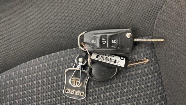 View Tata Tiago Image 17 Used Tata Tiago Image 17