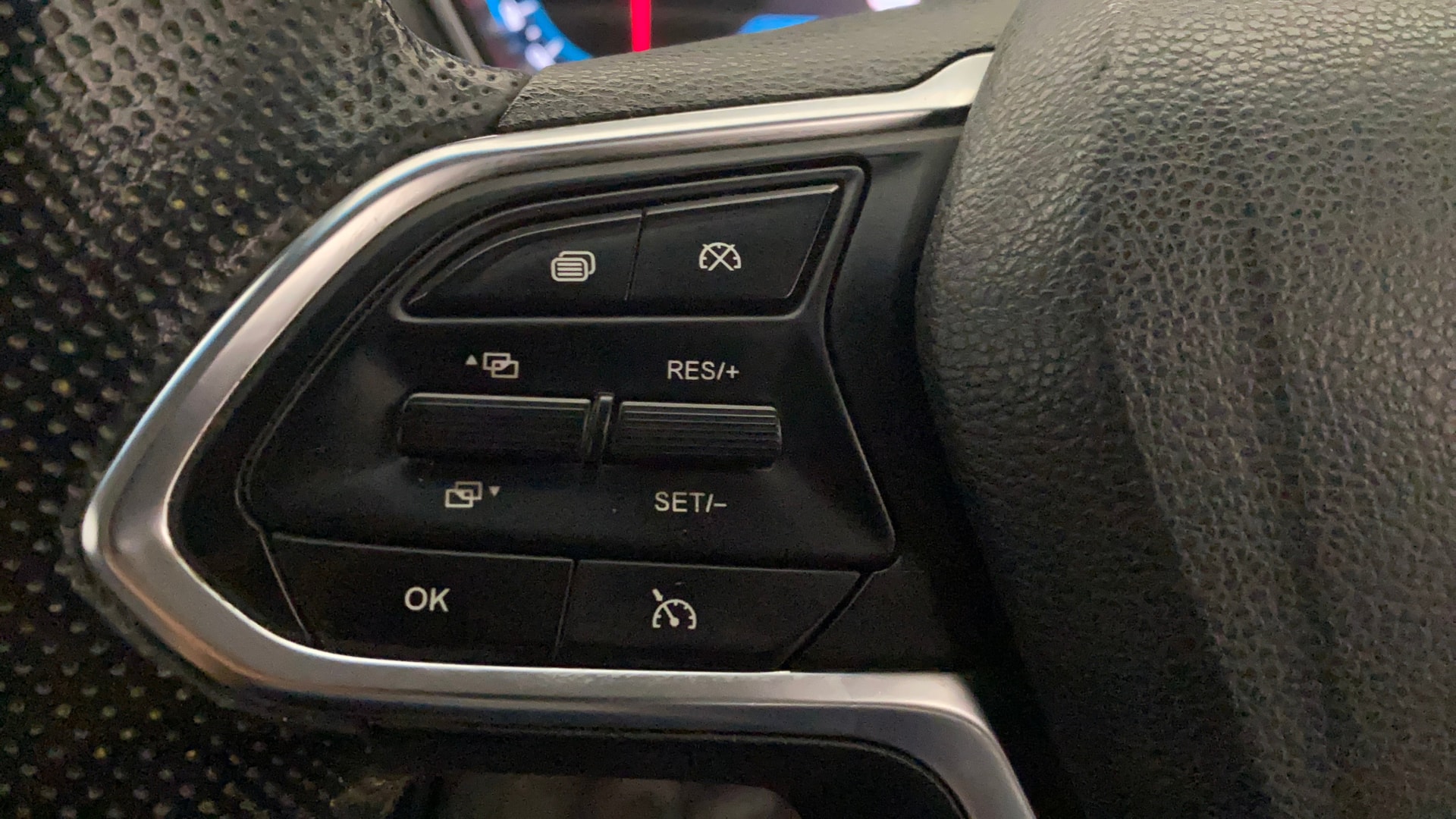 View 2020 MG Hector Sharp Petrol BS IV Image 3 Used 2020 MG Hector Sharp Petrol BS IV Image 3