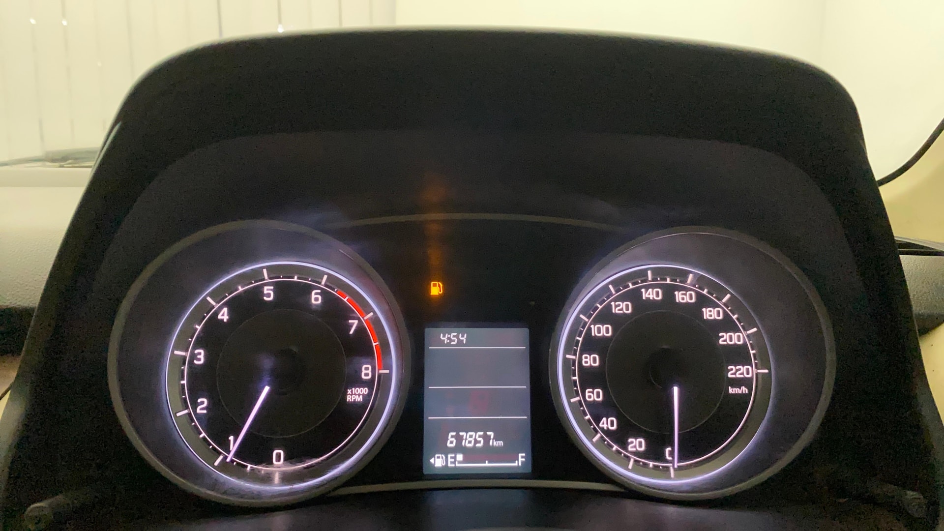 View 2018 Maruti Suzuki 1000 Base Variant Image 33 Used 2018 Maruti Suzuki 1000 Base Variant Image 33