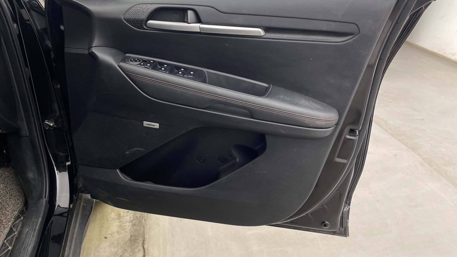 View 2020 Kia Sonet GTX Plus iMT Petrol Image 35 Used 2020 Kia Sonet GTX Plus iMT Petrol Image 35