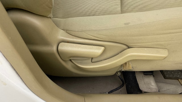 View Honda Amaze Image 10 Used Honda Amaze Image 10