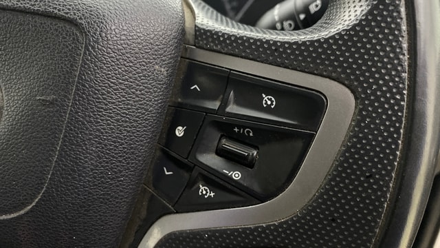 View Tata Harrier Image 3 Used Tata Harrier Image 3