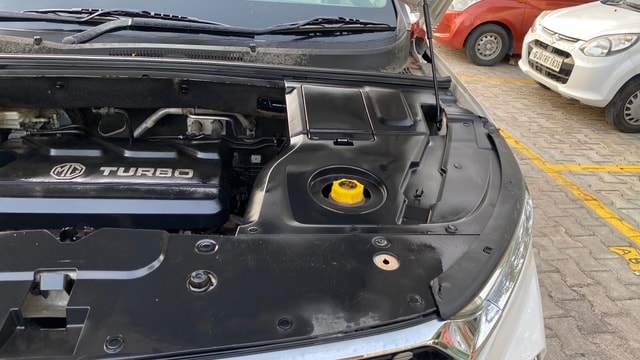 View MG Hector Image 31 Used MG Hector Image 31