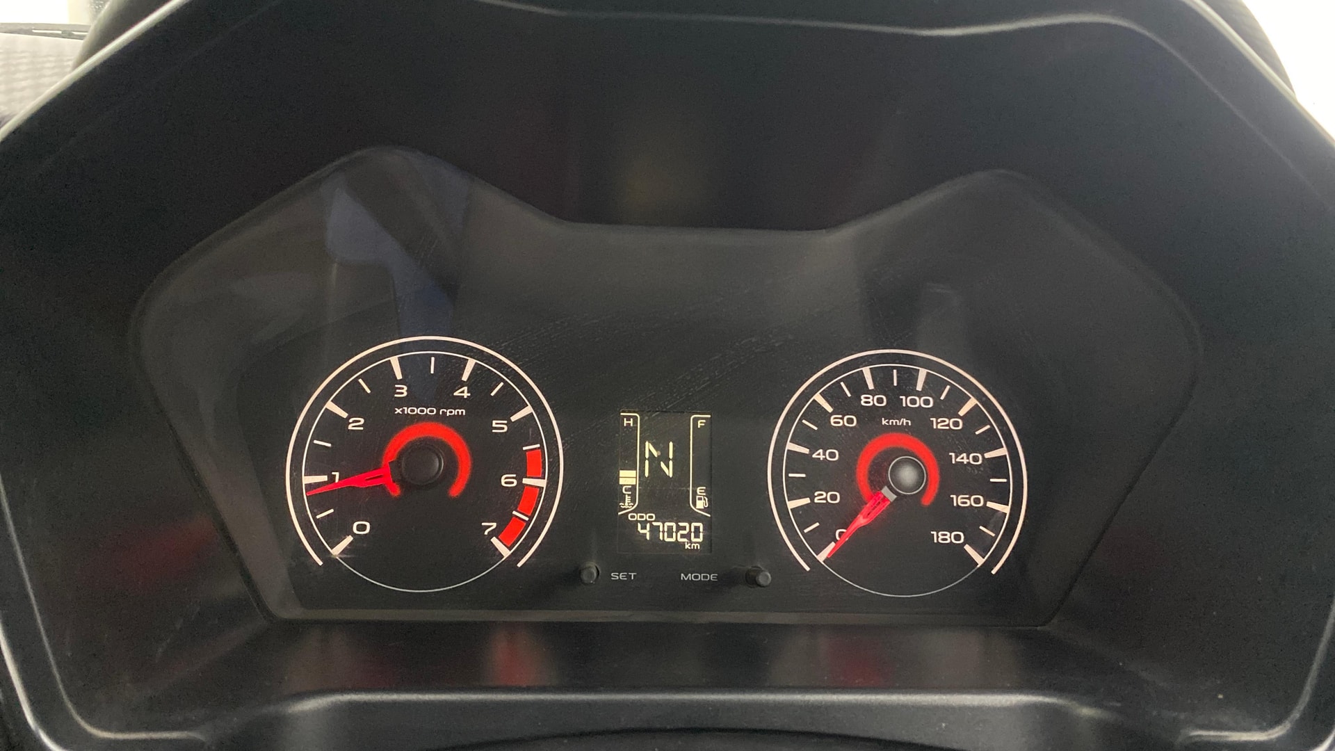 View 2018 Mahindra KUV100 K2 Petrol BS IV Image 33 Used 2018 Mahindra KUV100 K2 Petrol BS IV Image 33