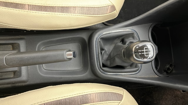 View Skoda Rapid Image 38 Used Skoda Rapid Image 38