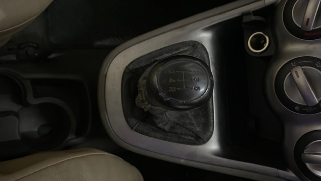 View Hyundai i10 Image 37 Used Hyundai i10 Image 37