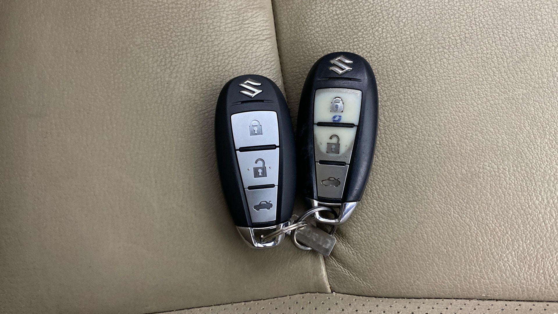View 2020 Maruti Suzuki 1000 Base Variant Image 27 Used 2020 Maruti Suzuki 1000 Base Variant Image 27