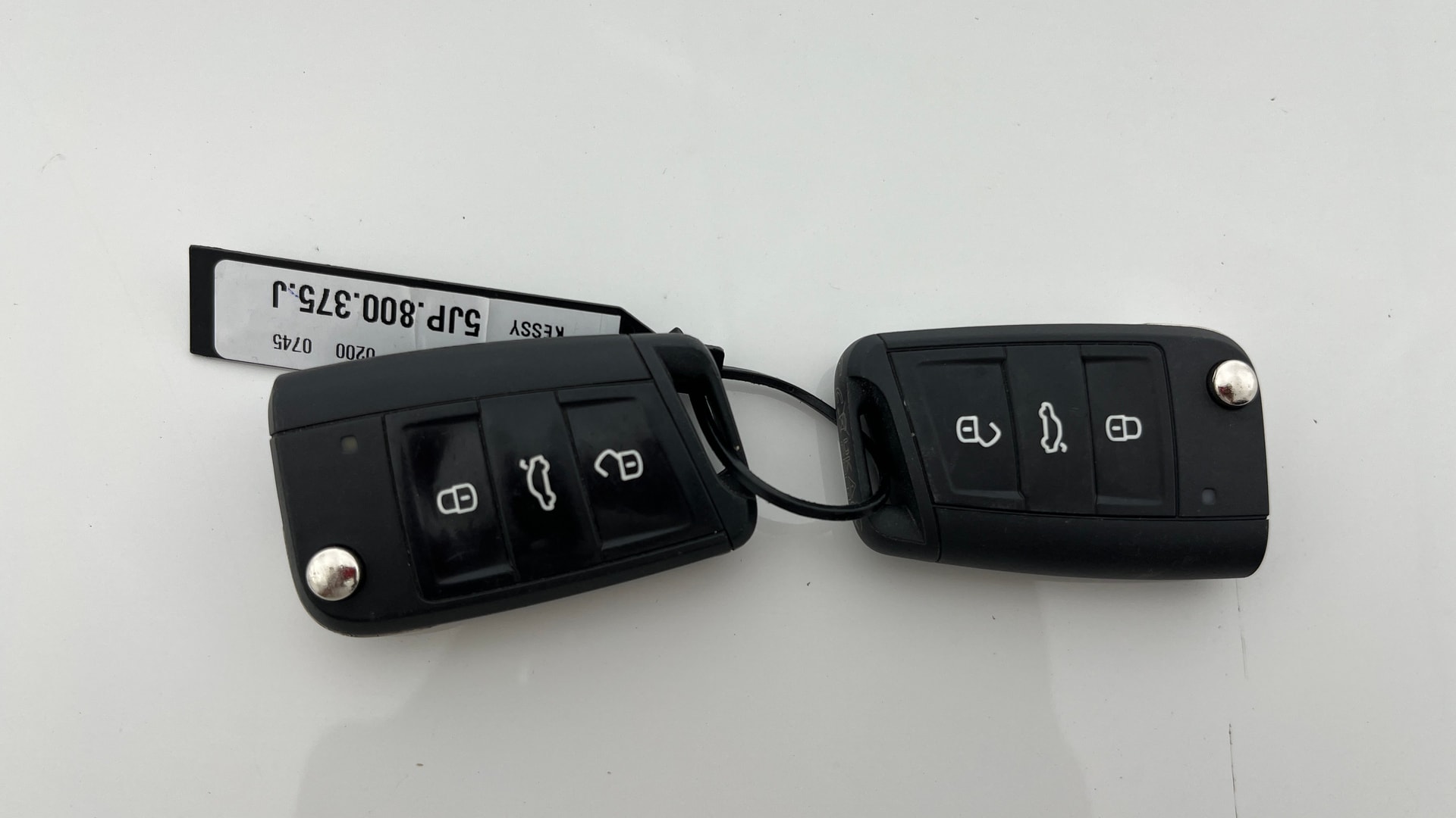 View 2023 Skoda Slavia Style 1.0 TSI AT Image 29 Used 2023 Skoda Slavia Style 1.0 TSI AT Image 29