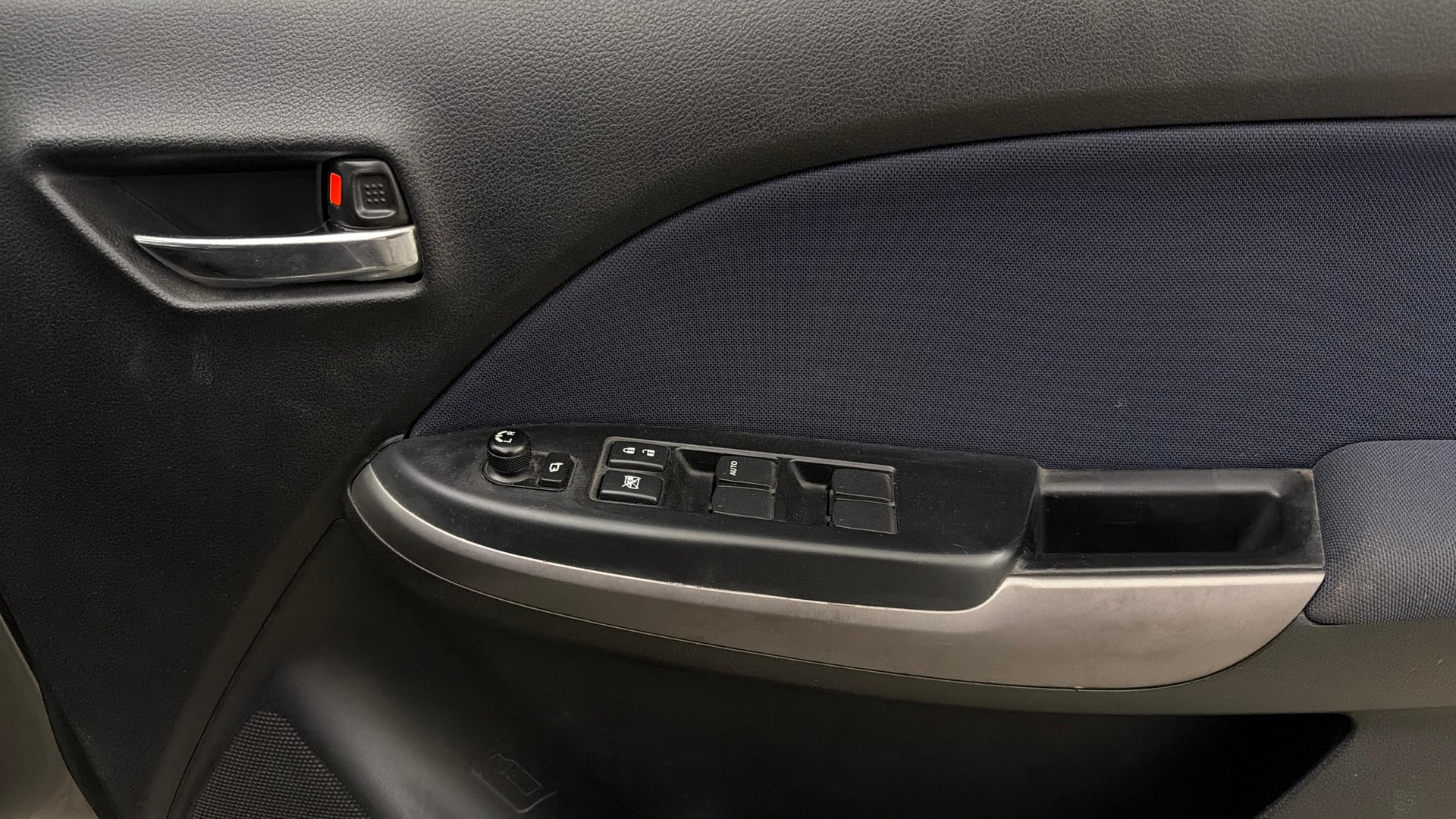 View 2019 Maruti Suzuki 1000 Base Variant Image 32 Used 2019 Maruti Suzuki 1000 Base Variant Image 32