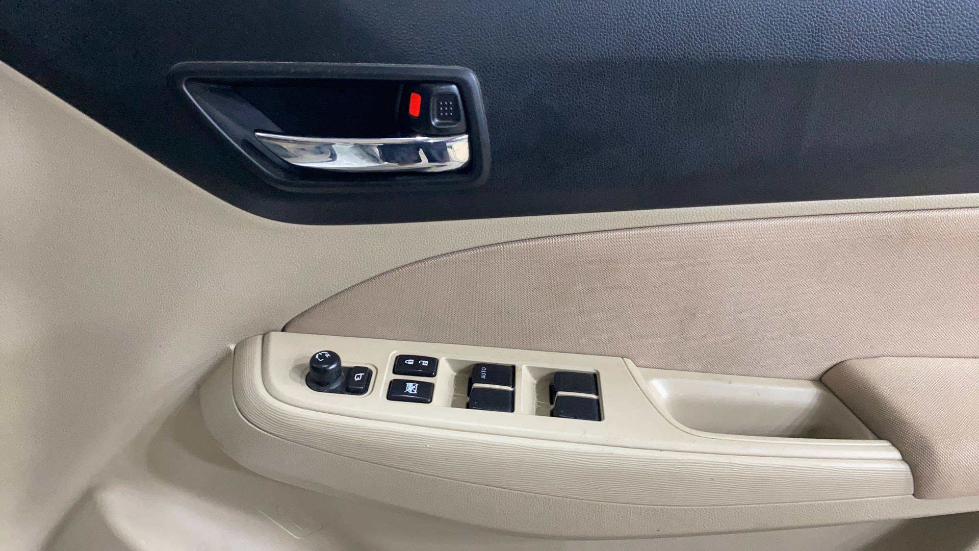 View 2023 Maruti Suzuki 1000 Base Variant Image 32 Used 2023 Maruti Suzuki 1000 Base Variant Image 32