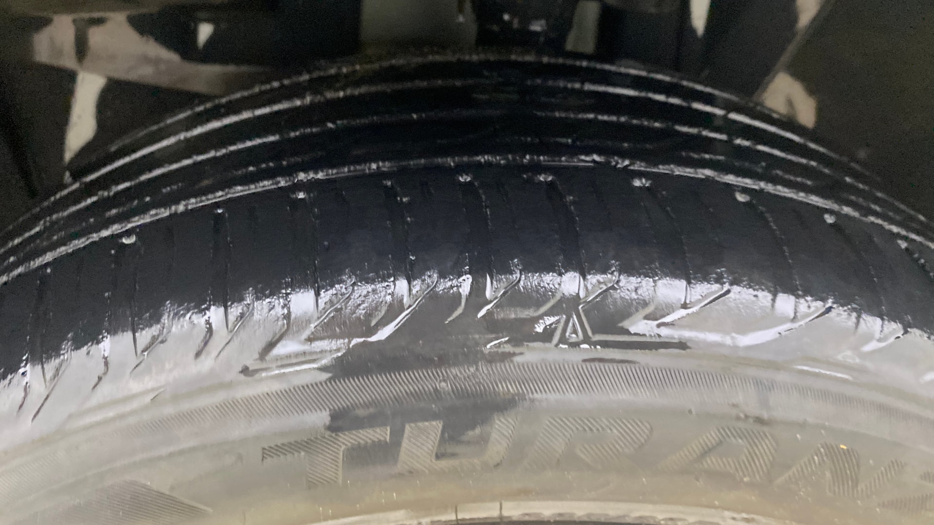 View 2020 Jeep Compass Longitude Plus 2.0 AT Diesel Image 13 Used 2020 Jeep Compass Longitude Plus 2.0 AT Diesel Image 13