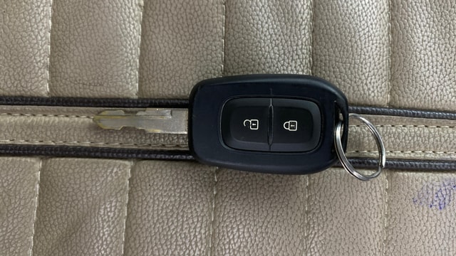 View Renault Kwid Image 26 Used Renault Kwid Image 26