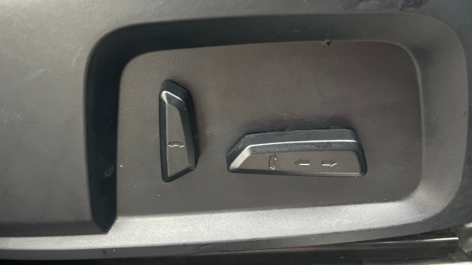View 2021 Tata Harrier XZA Plus CAMO Edition Image 19 Used 2021 Tata Harrier XZA Plus CAMO Edition Image 19