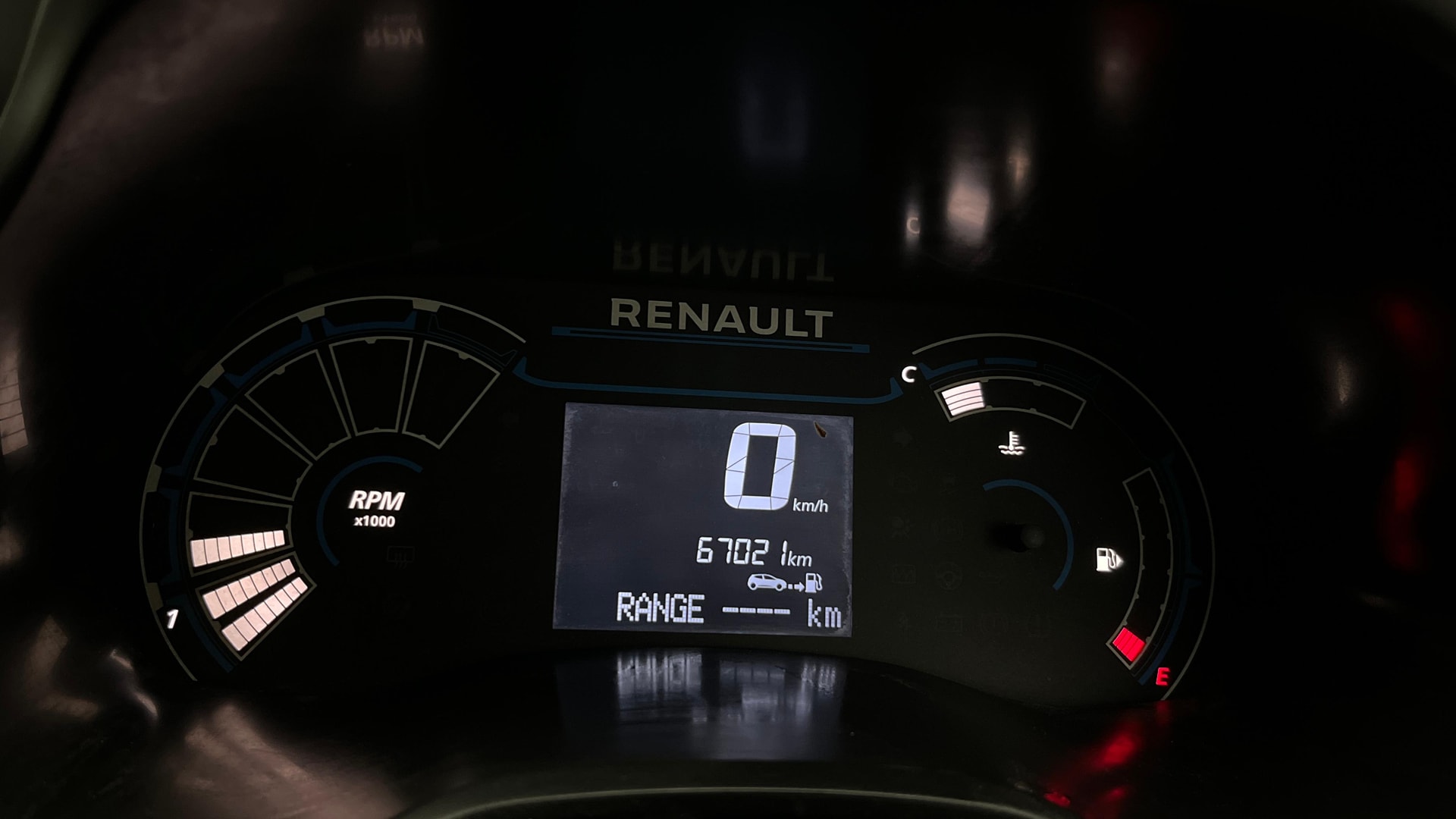 View 2021 Renault Triber RXZ Image 36 Used 2021 Renault Triber RXZ Image 36