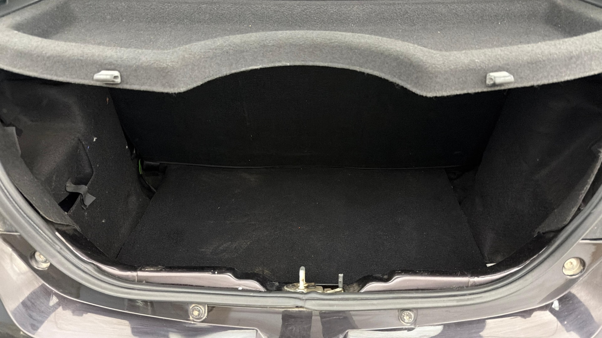 View 2022 Tata Tiago Revotorq XB Image 10 Used 2022 Tata Tiago Revotorq XB Image 10