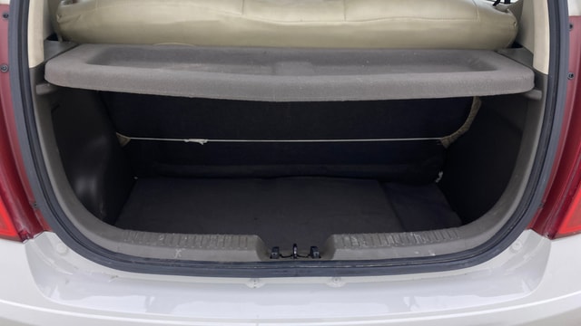 View Hyundai i10 Image 6 Used Hyundai i10 Image 6