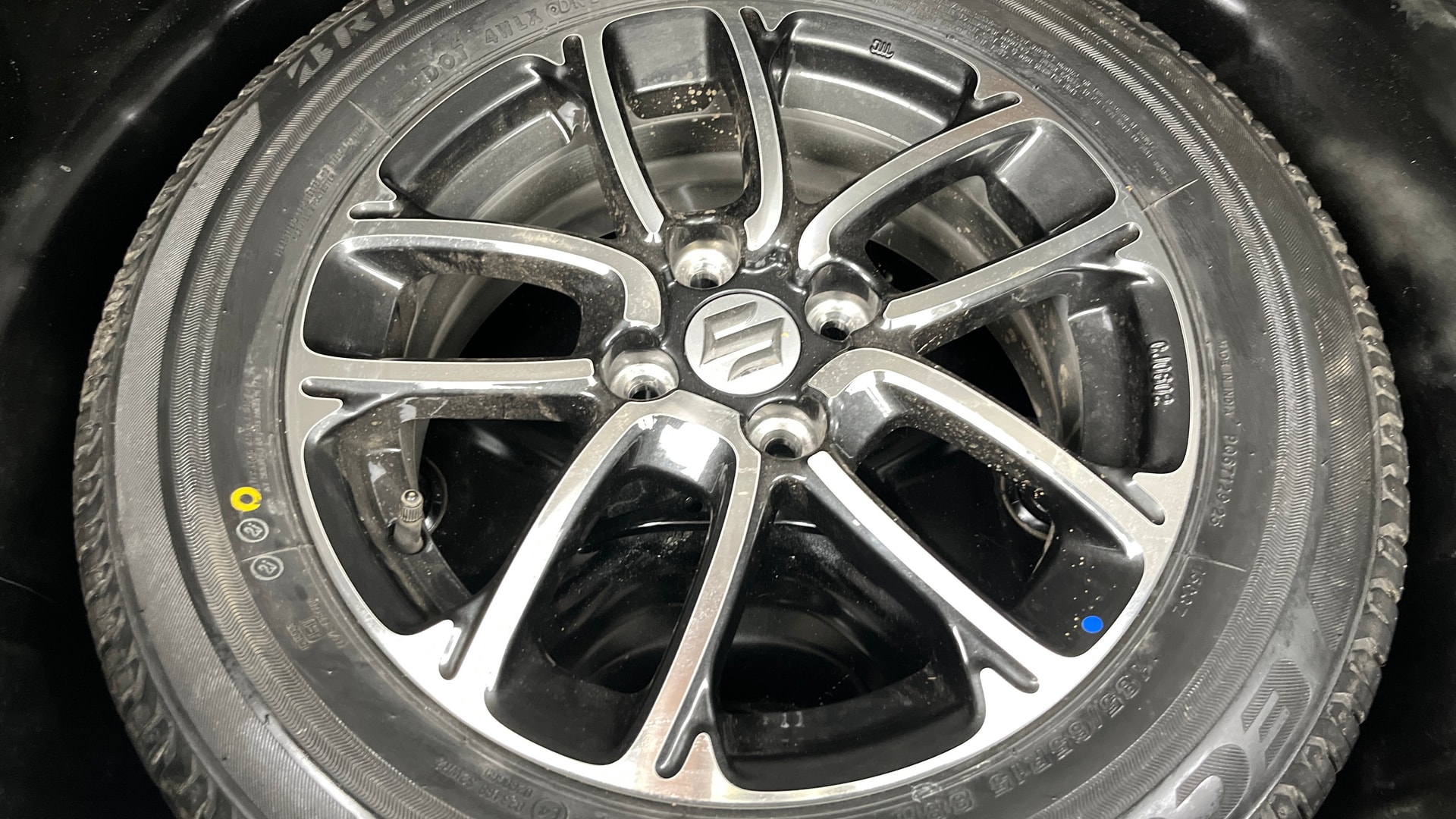 View 2018 Maruti Suzuki 1000 Base Variant Image 24 Used 2018 Maruti Suzuki 1000 Base Variant Image 24