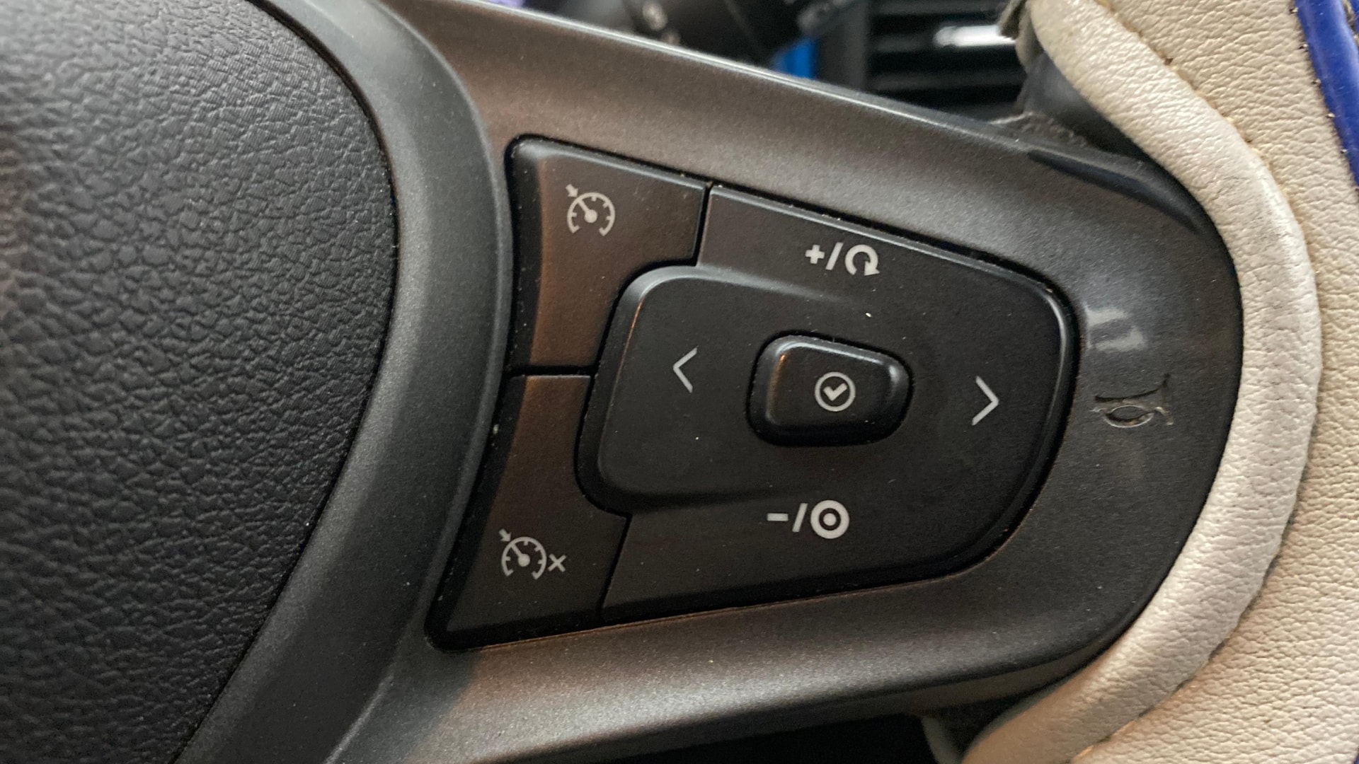 Used 2023 Tata Punch Used 2023 Tata Punch